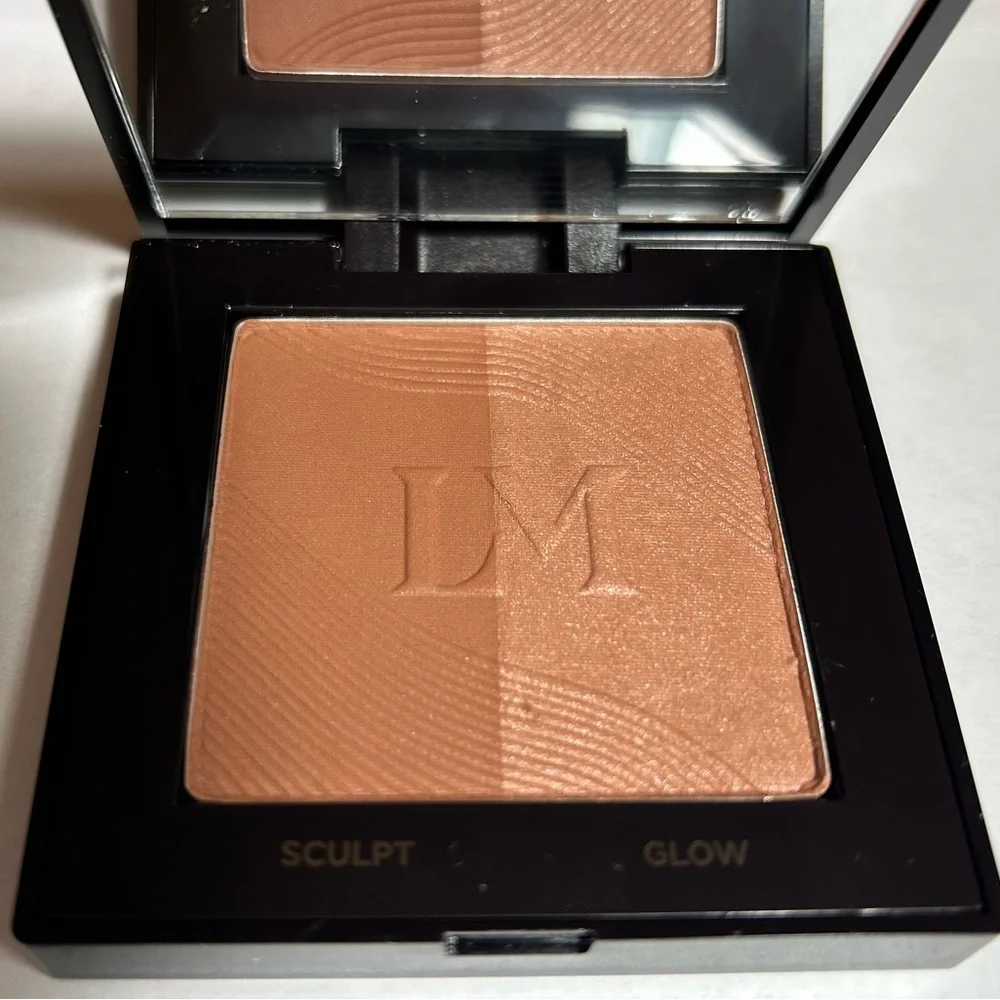 NWT🌷(#40) - Laura Mercier bronze Color Infusion Talc Free Matte & Luminous Duo